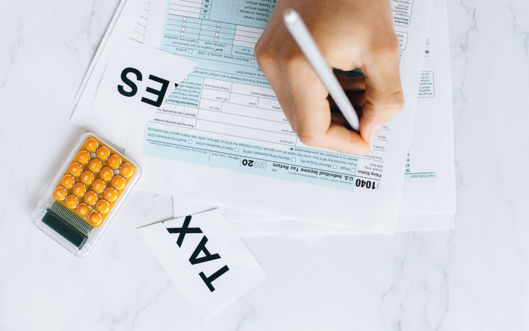 5 Things you Should Do Now to File your 2022 Tax Return Hassle-Free and Save Money